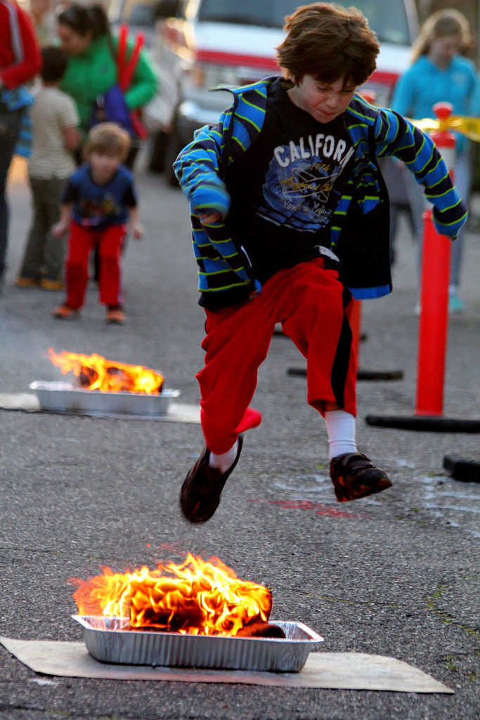 Munchachos Healthy Snacks Children: Nowruz Spring Equinox Jumping over Fire